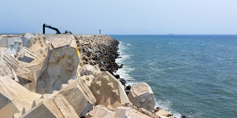 Gopalpur Port - India - ACCROPODE™ II - 4 Gopalpur Port - India - ACCROPODE™ II - 4