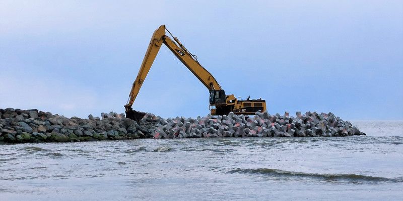 Black Sea coast ACCROPODE™ II project - Romania Black Sea coast ACCROPODE™ II project - Romania