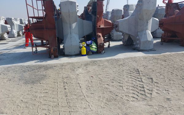 Lower Zakum Field ACCROPODE™ II Project - UAE Lower Zakum Field ACCROPODE™ II Project - UAE